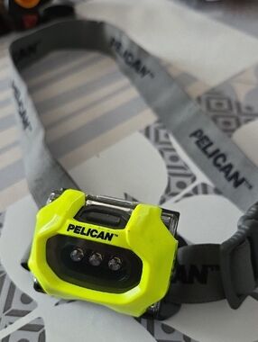 Pelican Men’s Hi-Vis Yellow LED Headlamp